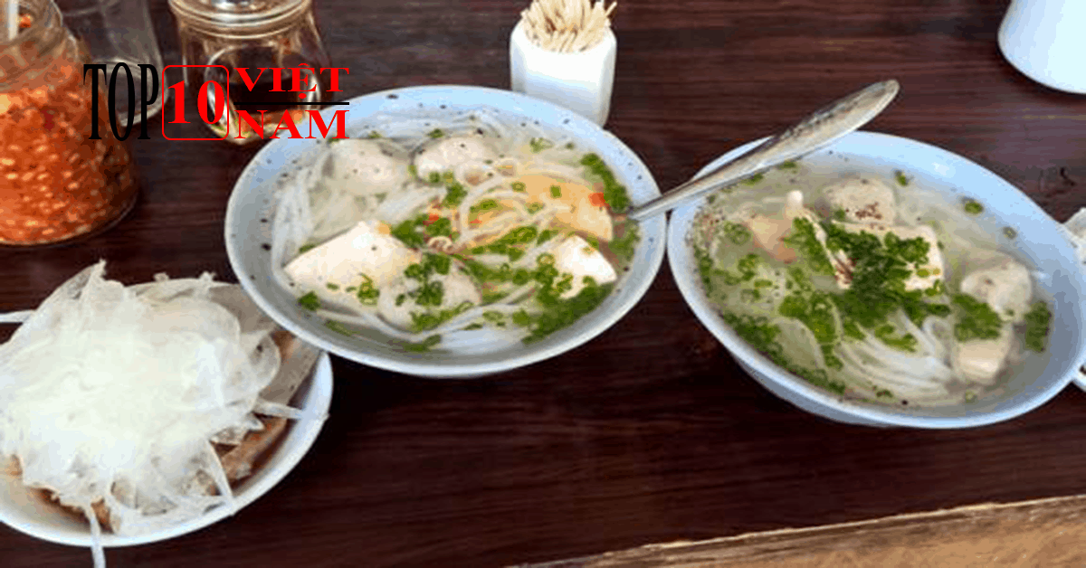 Bánh Canh Bà Thừa-địa điểm ăn uống nha trang