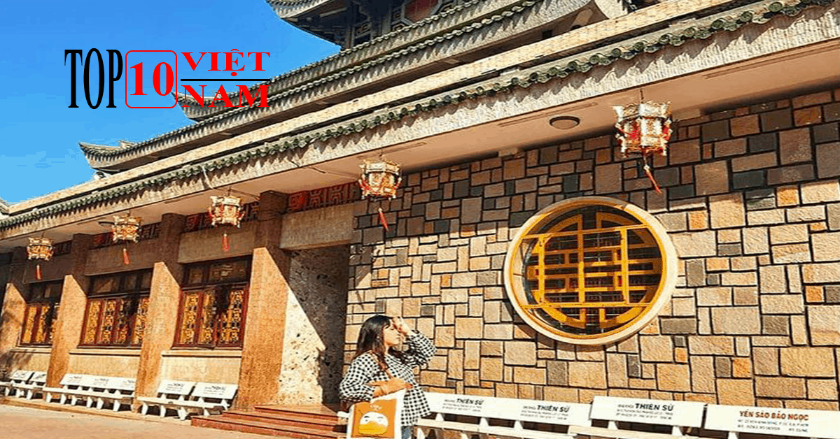 Miếu bà chùa Xứ ở Núi Sam