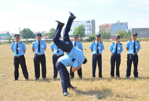 dich-vu-bao-ve-tphcm dịch vụ bảo vệ Tp. HCM