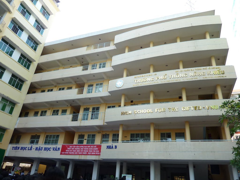 top trường thpt tp.hcm