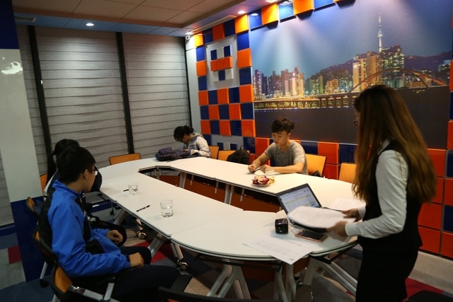 trung-tam-tieng-anh-atlantic anh-van