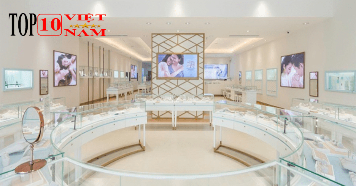 Lụm Accessories Store