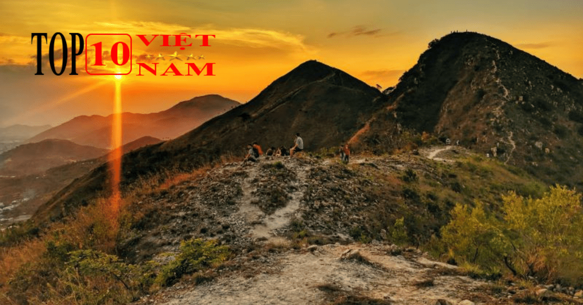 Cắm Trại Ở Núi Cô Tiên