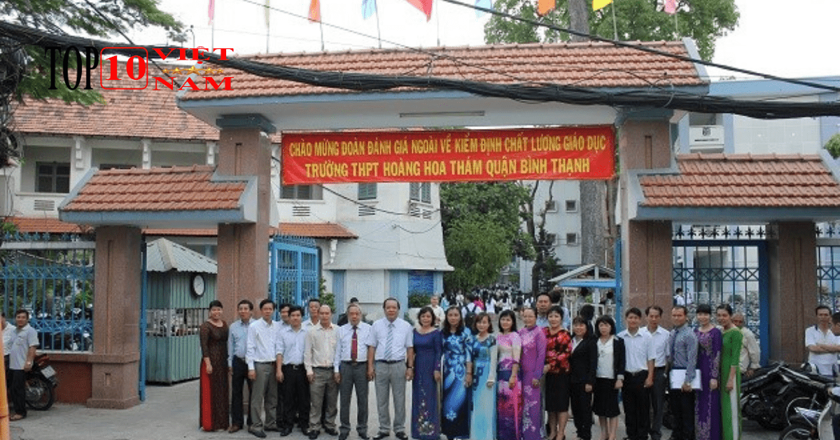 Trường THPT Hoàng Hoa Thám