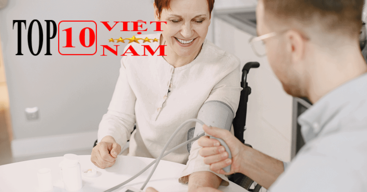 Vì Sao Bạn Nên Theo Dõi Huyết Áp Tại Nhà?
