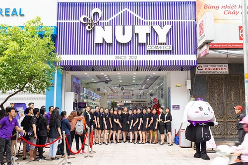 mua mỹ phẩm chính hãng hà nội