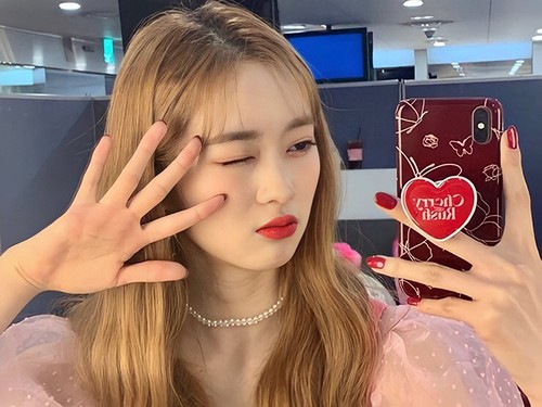 Top 4 smartphone thiết kế đẹp nhất hiện nay