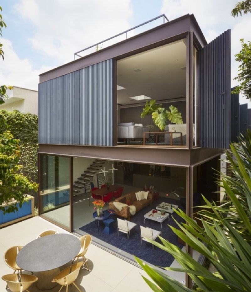 Nhà 2 tầng không gian mở