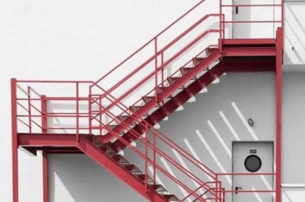 cầu thang ngoài trời lên sân thượng