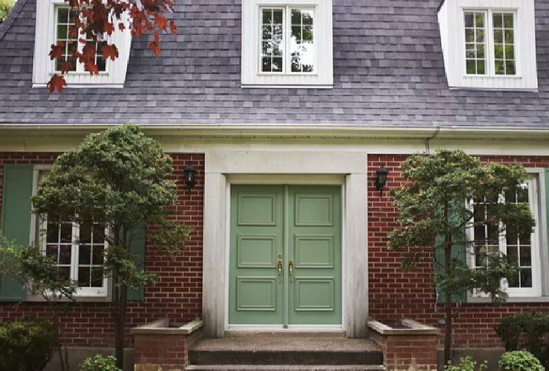 hướng đông nam hợp tuổi nào