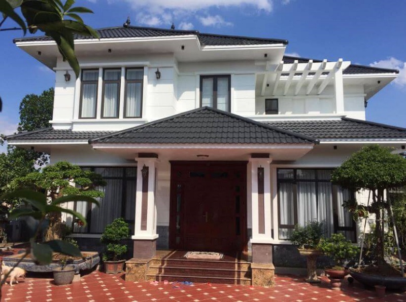 mẫu nhà vuông hai tầng mái Nhật