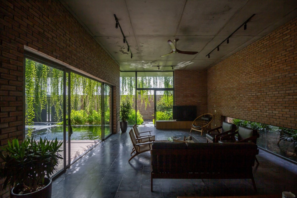 nhà vườn gạch mộc