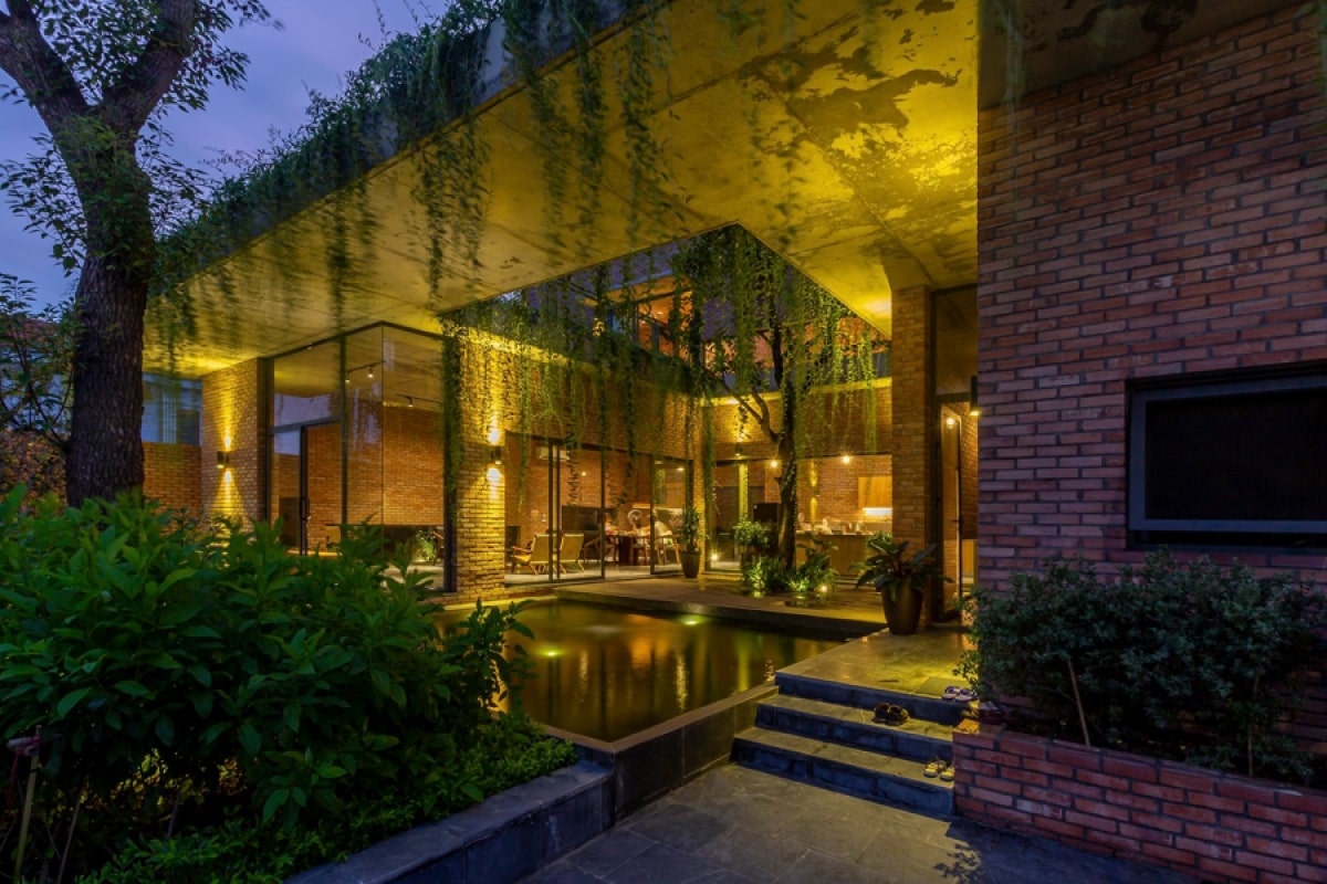 nhà vườn gạch mộc