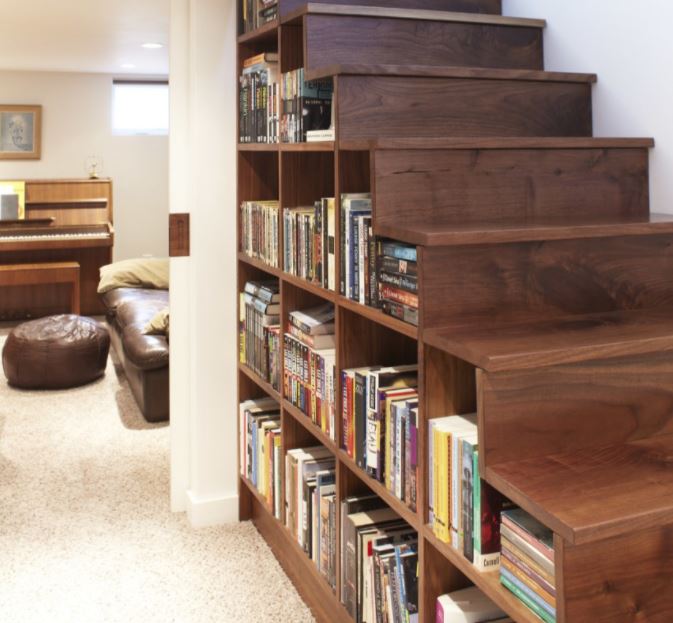 trang trí gầm cầu thang đơn giản