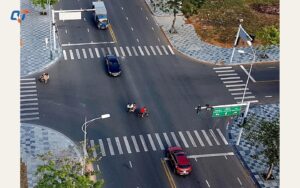 Thứ tự ưu tiên khi qua đường giao nhau